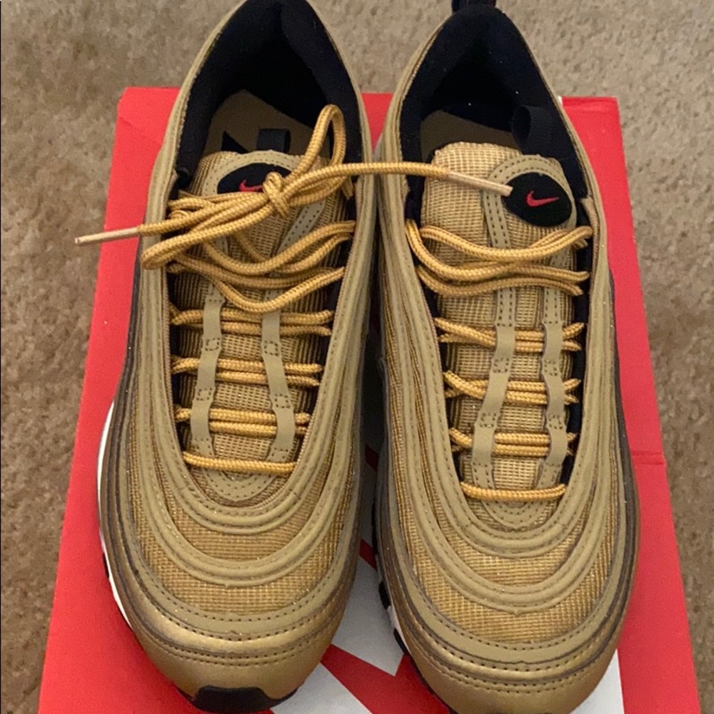Nike air max’s 97